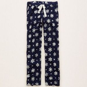 Aerie Snowflake Pajama Pants